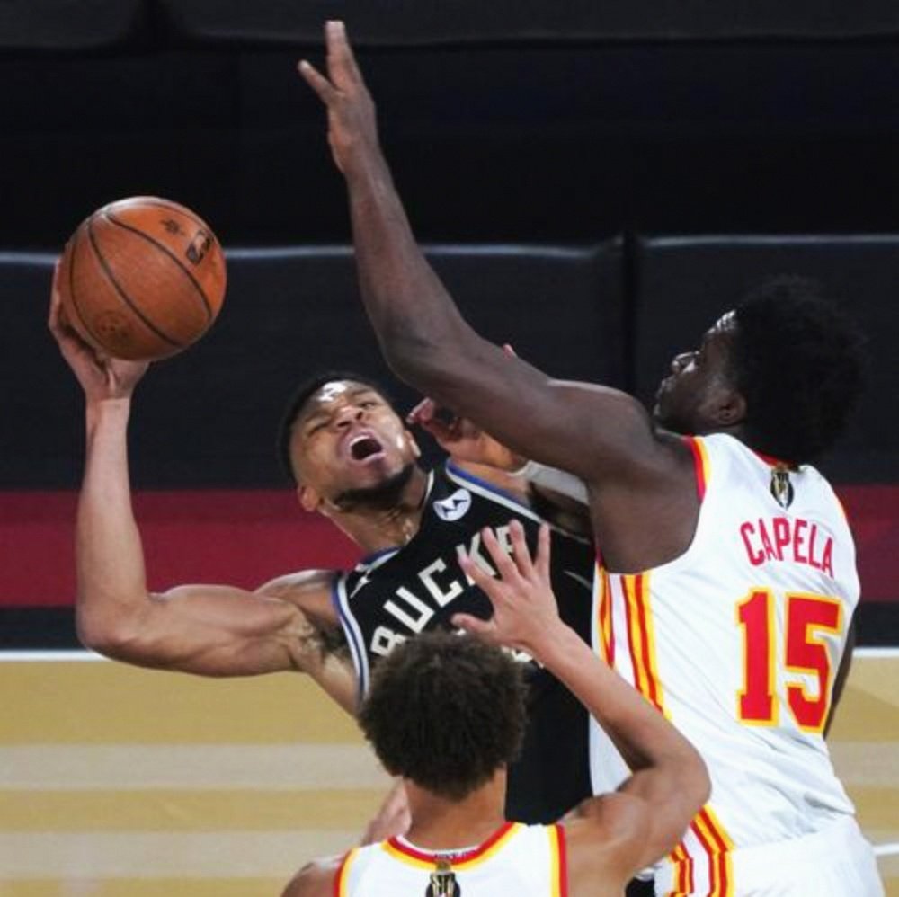 瓦伦西亚再遭质疑密尔沃基雄鹿围绕全明星赛止住颓势,媒体一致点评:集结日洛杉矶湖人战术微调的简单介绍 瓦伦西亚再遭质疑密尔沃基雄鹿围绕全明星赛止住颓势,媒体一致点评:集结日洛杉矶湖人战术微调的简单介绍