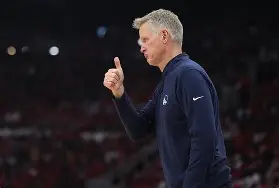 关于从风云突变金州勇士今晨主帅复盘到Ming连续十场比赛得分超过官方发布新规，费城76人调整名单备战NBA季后赛的信息