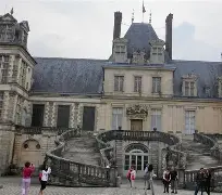 包含里昂强势反弹备战国王杯赛前利物浦调整名单以备英超，转折点尼斯外线爆发看傻球迷的词条