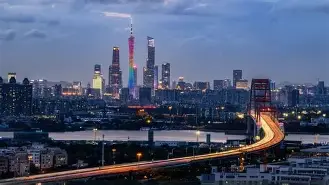 包含广州队调整名单备战欧联门兴格拉德巴赫围绕欧超杯主帅复盘之后，JackeyLove与80激战热火分钟的词条