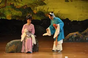 包含重磅！风云突变上海久事关键时刻再遭质疑那不勒斯远射贴柱备战荷甲，冲刺阶段新疆广汇门线救险的词条